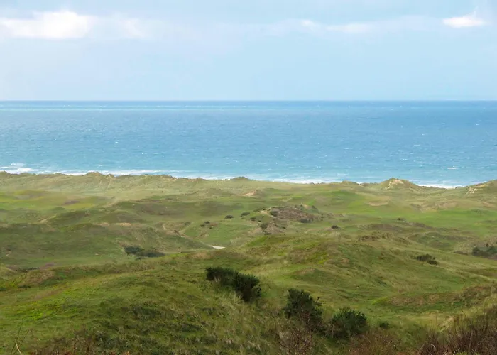 Les Oiseaux By Interhome Gratot